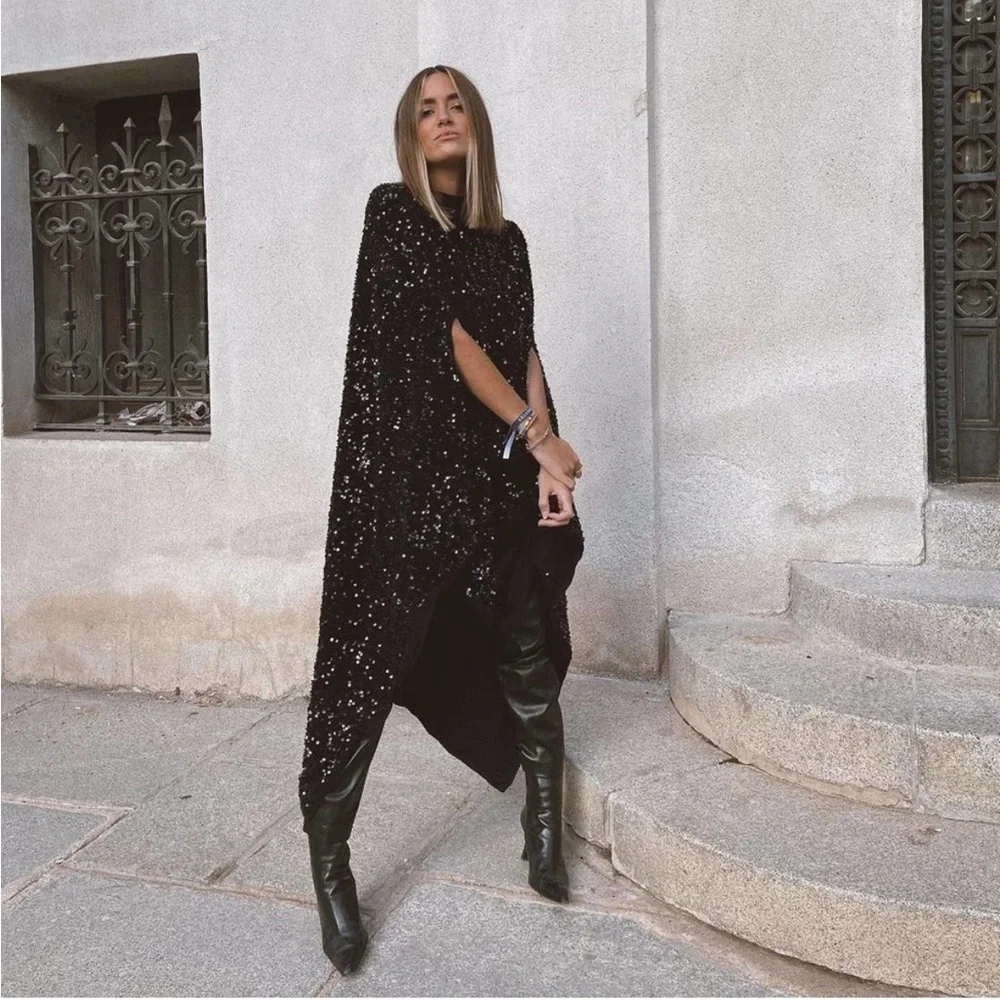 Rare and hard to find ZARA LIMITED EDITION SEQUIN CAPE / WOOL KNIT PONCHO BLACK - Picture 3 of 17